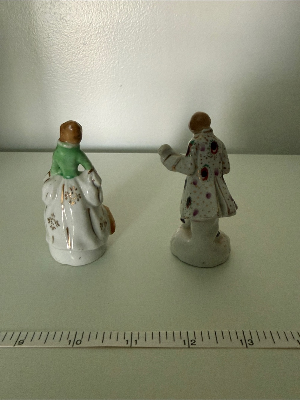 2 for 20$ ✌🏻Porcelain Figurine Pair - Hand-Painted - Picture 4 of 7